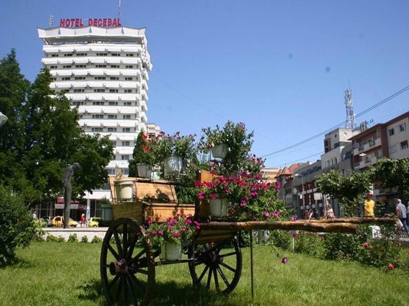 Hotel Decebal Bacău Exterior foto